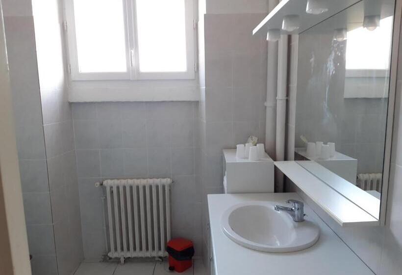 مبيت وإفطار La Boule D Or