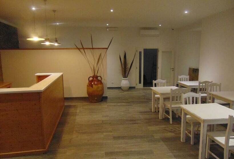 민박 La Vecchia Tortuga