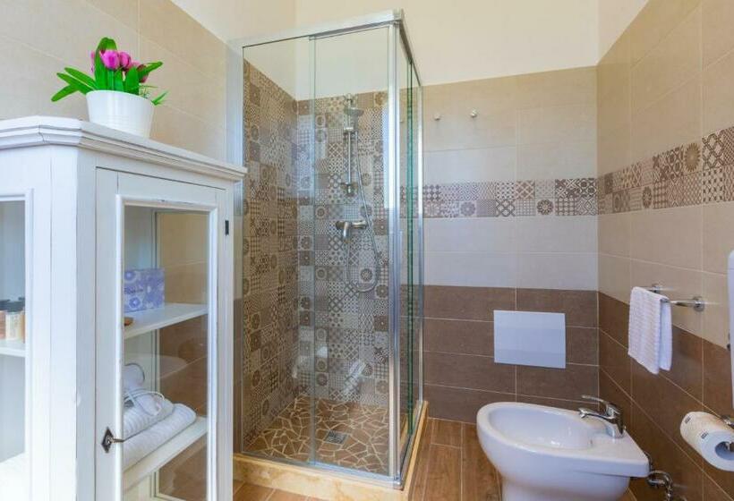 민박 La Vecchia Tortuga