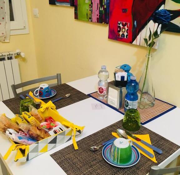 مبيت وإفطار La Zia Acida