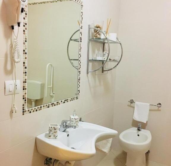 مبيت وإفطار La Zia Acida