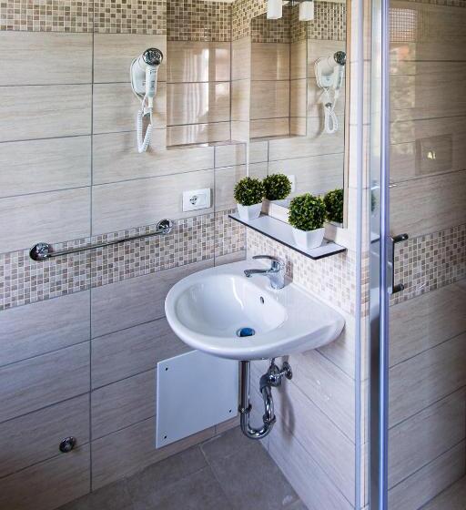 住宿加早餐  Lorenteggio 209