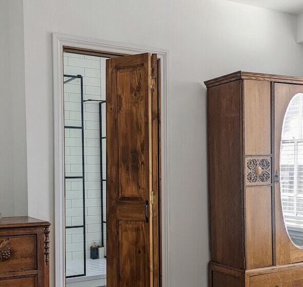 مبيت وإفطار The Cathedral Villas