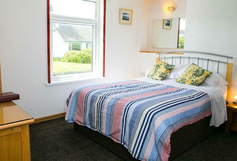 Bed and Breakfast The White Heron