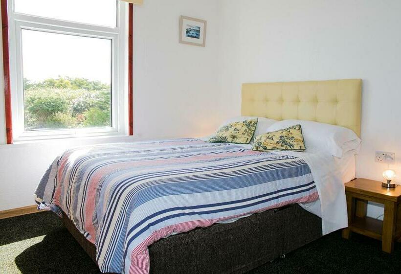 Bed and Breakfast The White Heron