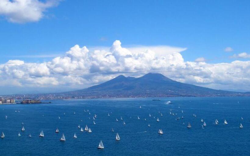 Bed and Breakfast Vesuvio House Appartamento Indipendente E Centrale