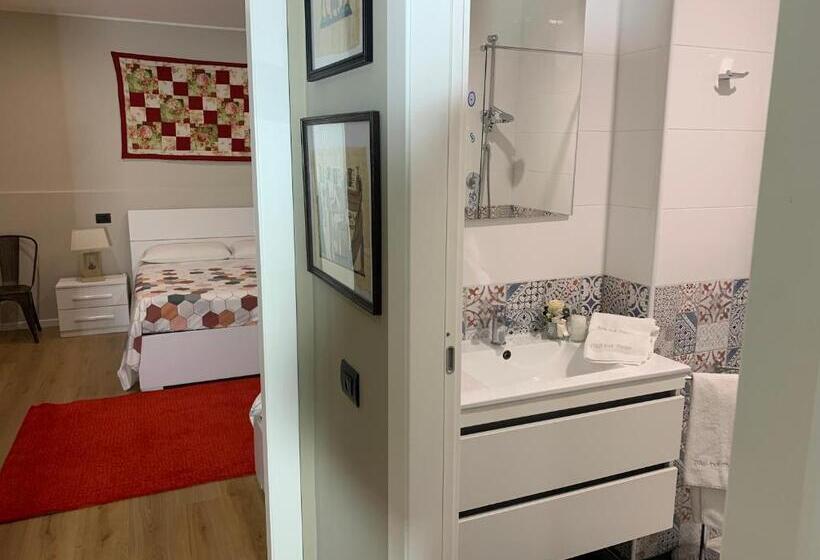 Bed & Breakfast Indi Thelar