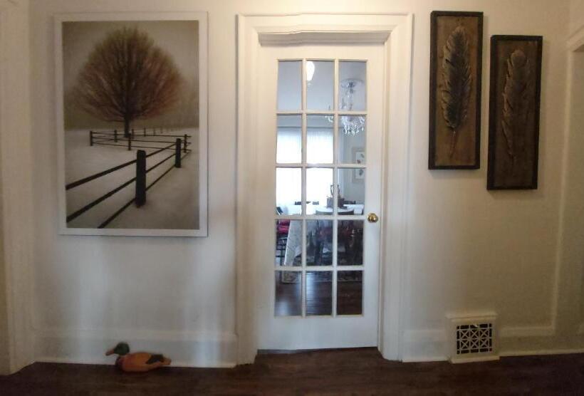 Blue Spruce B&b Muskoka