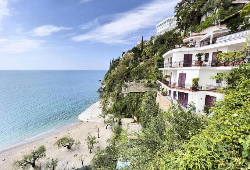 Due Relais   Panoramic Sea View Suites