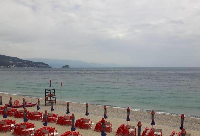 Отель Albergo Natalina