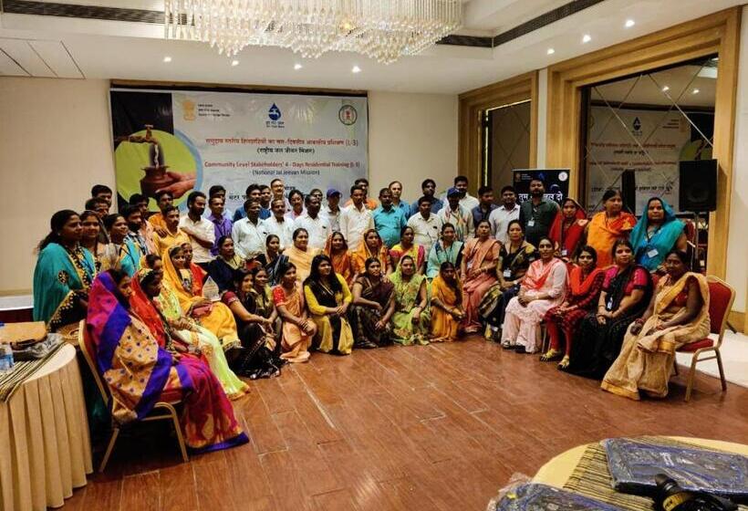 בית מלון כפרי Amora   Rajnandgaon