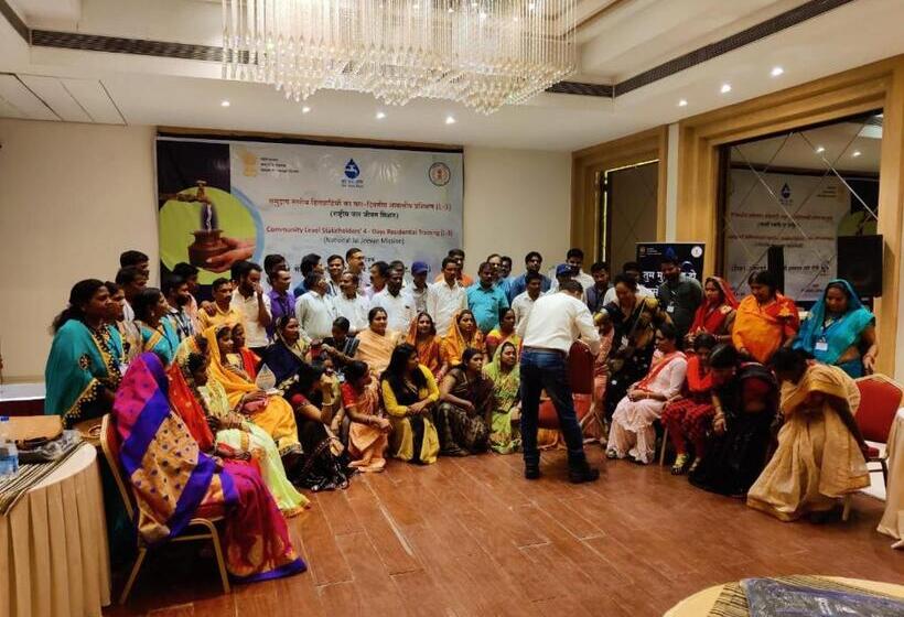 Hotel Amora   Rajnandgaon