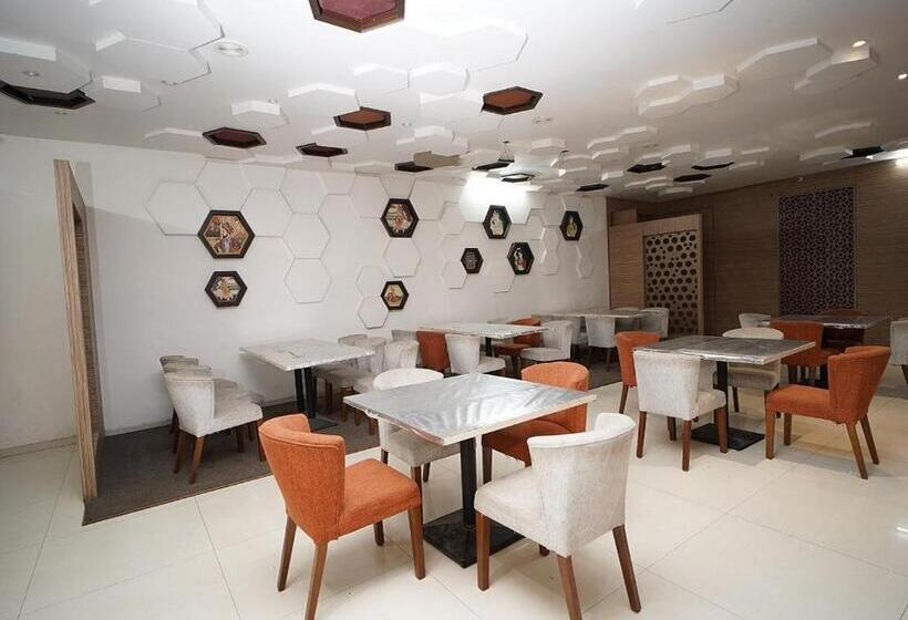 Hotel Amora   Rajnandgaon