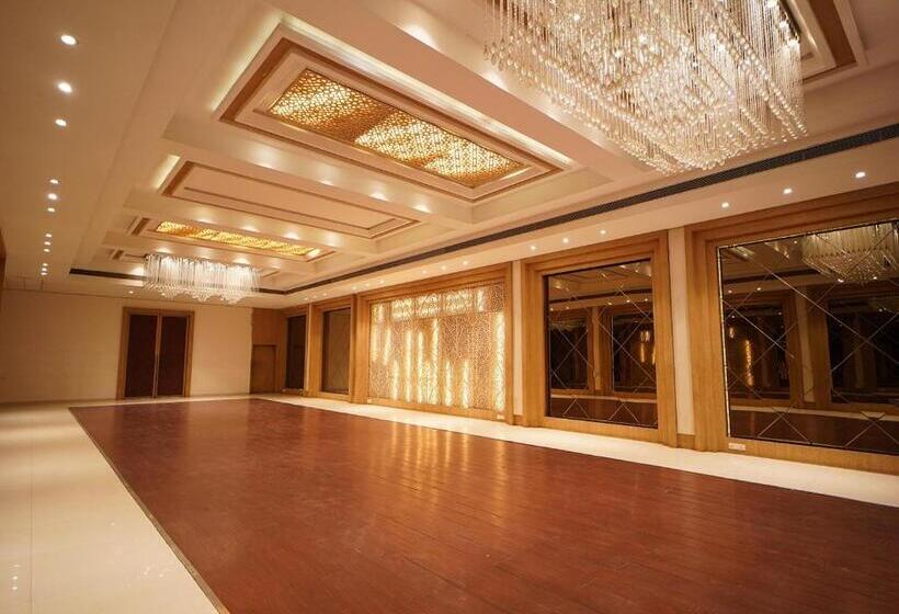 Hotel Amora   Rajnandgaon