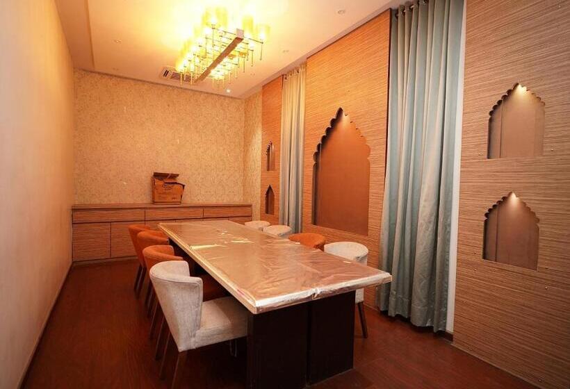 Hotel Amora   Rajnandgaon