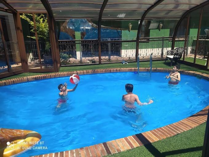 هتل Apartamentos Turísticos Y Suites