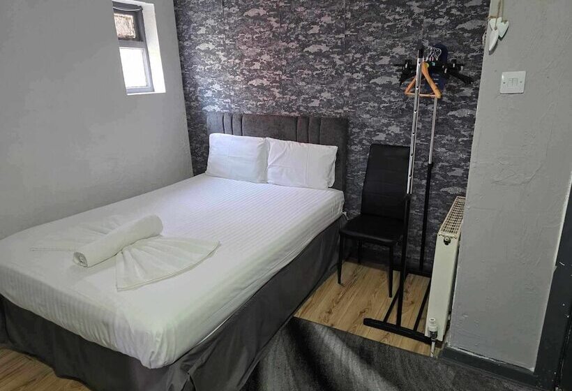 בית מלון כפרי Balkan