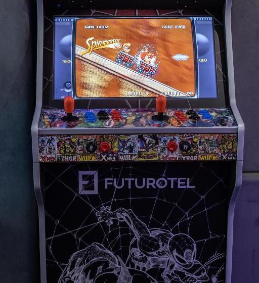 هتل کپسول Futurotel Malagueta Beach