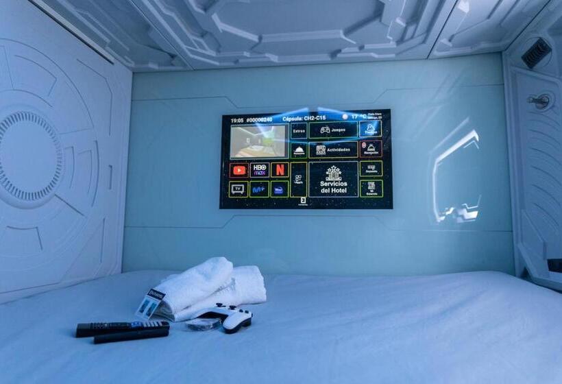 هتل کپسول Futurotel Malagueta Beach