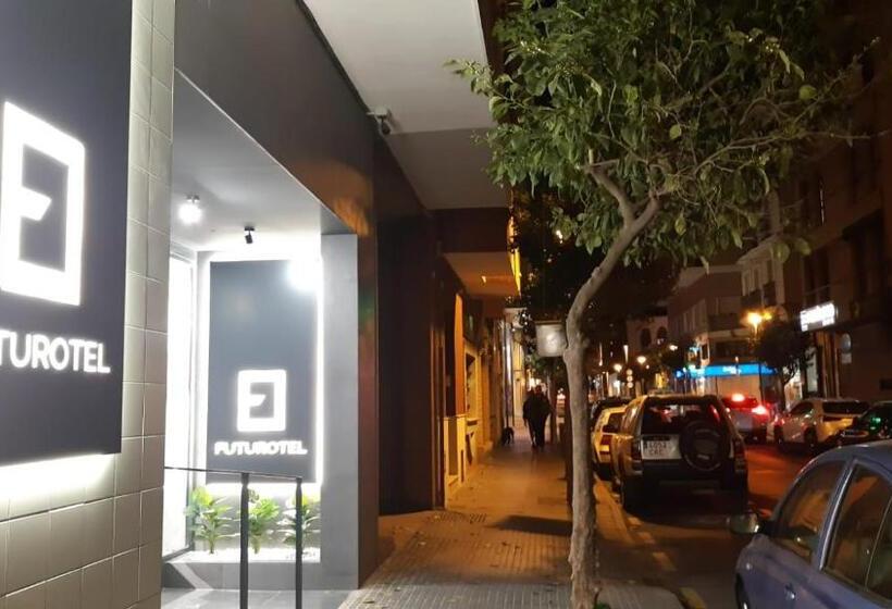 هتل کپسول Futurotel Malagueta Beach