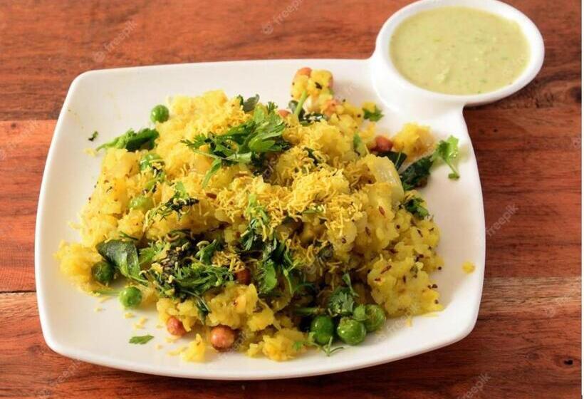 ホテル Galaxy Opp Surat Railway Station