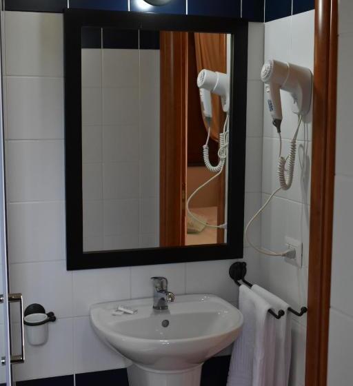 ホテル Giardini Malaspina