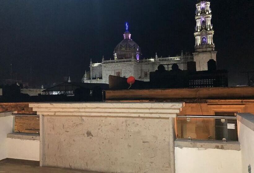 Отель Gold Palace