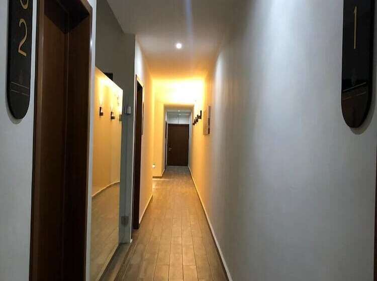 Отель Gold Palace