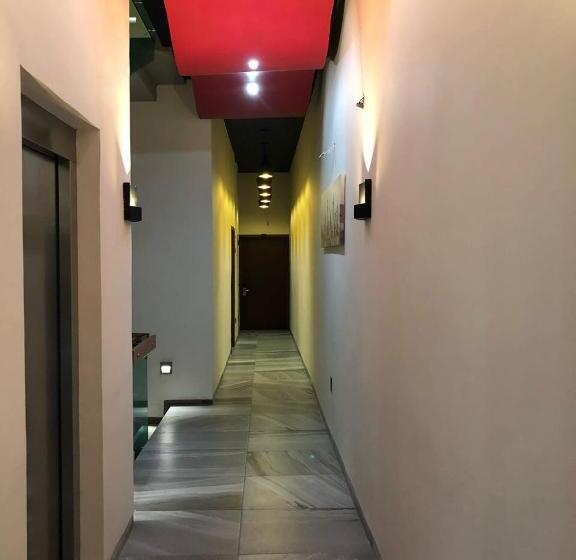 Отель Gold Palace