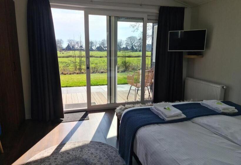 ホテル Grenzeloos