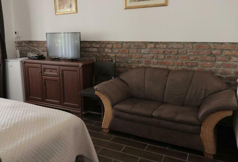 ホテル Hegedüs Major