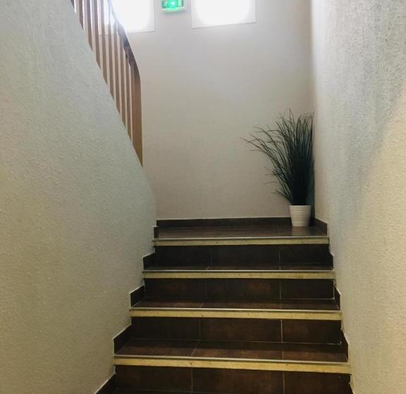 فندق Le Provençal