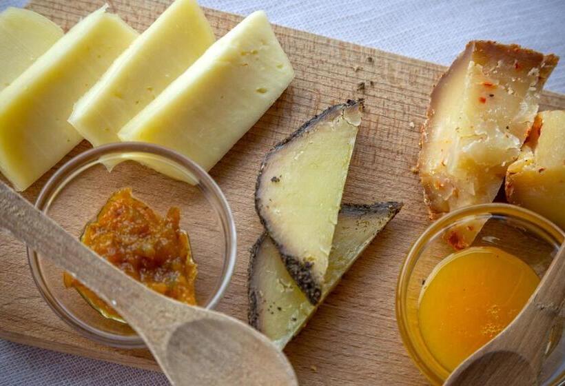 בית מלון כפרי Masseria Fortificata Lo Zafferaneto