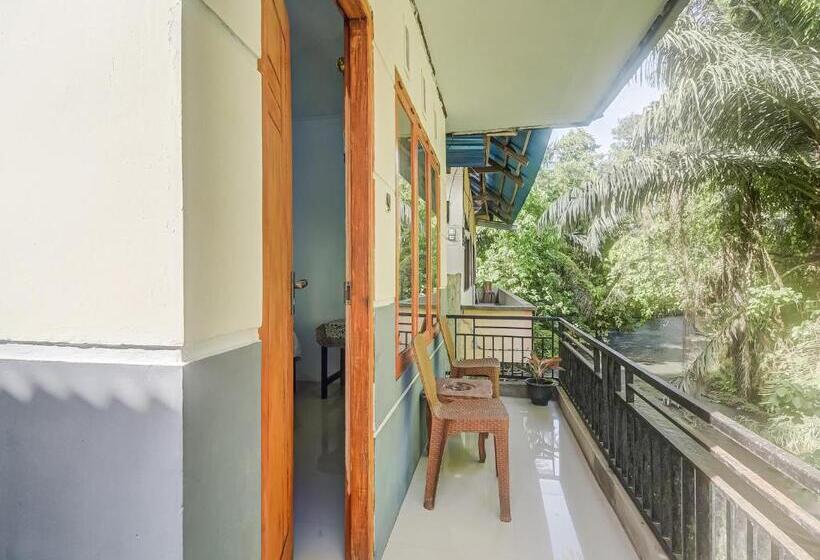 فندق Oyo 90924 Tarsius Homestay