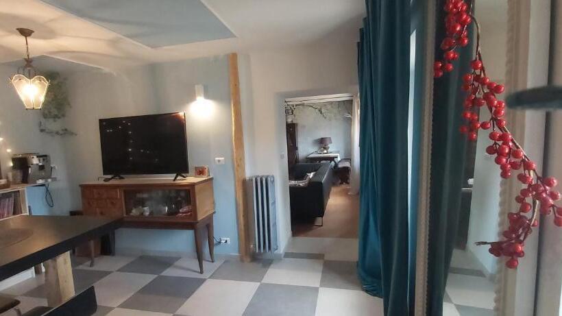 فندق Rana Cantante