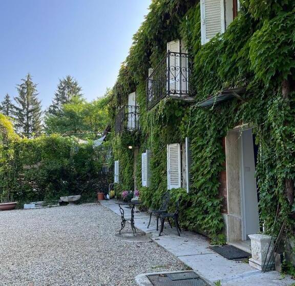 فندق Rana Cantante