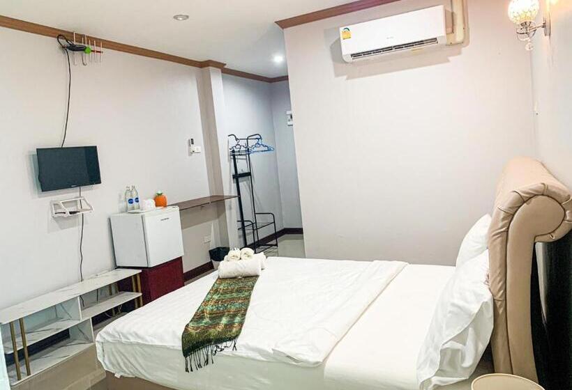 酒店 Three Bridges