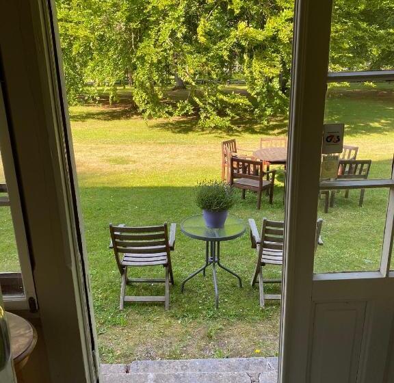 Mössebergs Vandrarhem