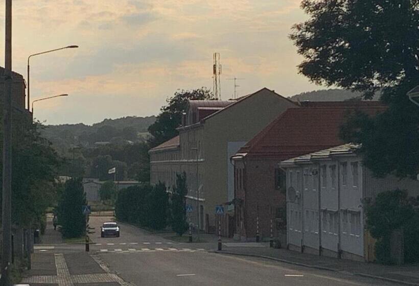 Mössebergs Vandrarhem