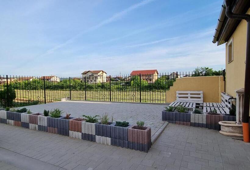 بنسيون Alba Forum