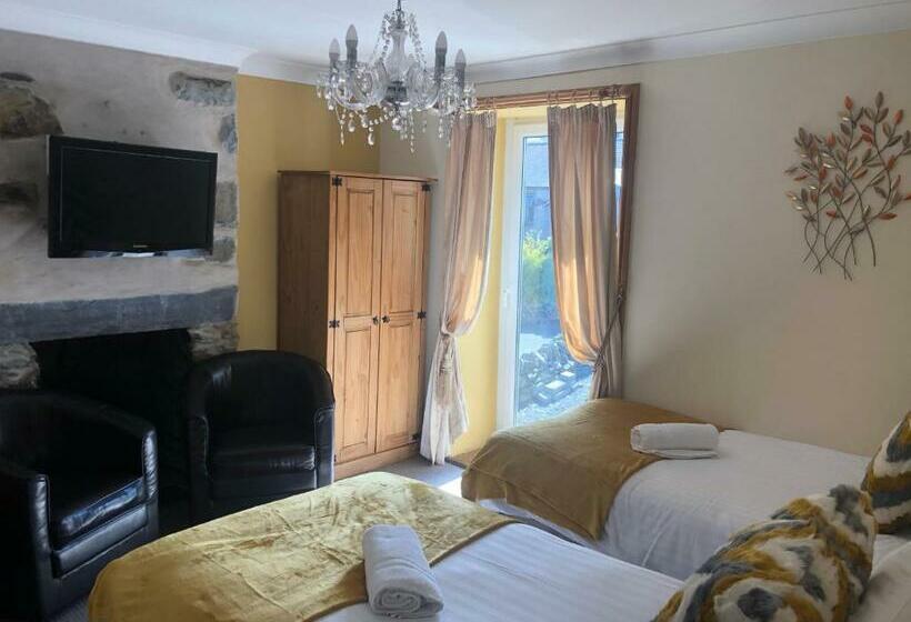 膳宿费 Alpine Lodge Guest House