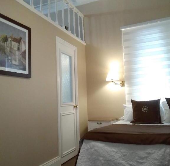 פנסיון Belle Epoque Hostal