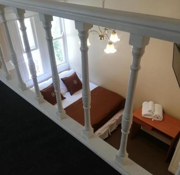 פנסיון Belle Epoque Hostal