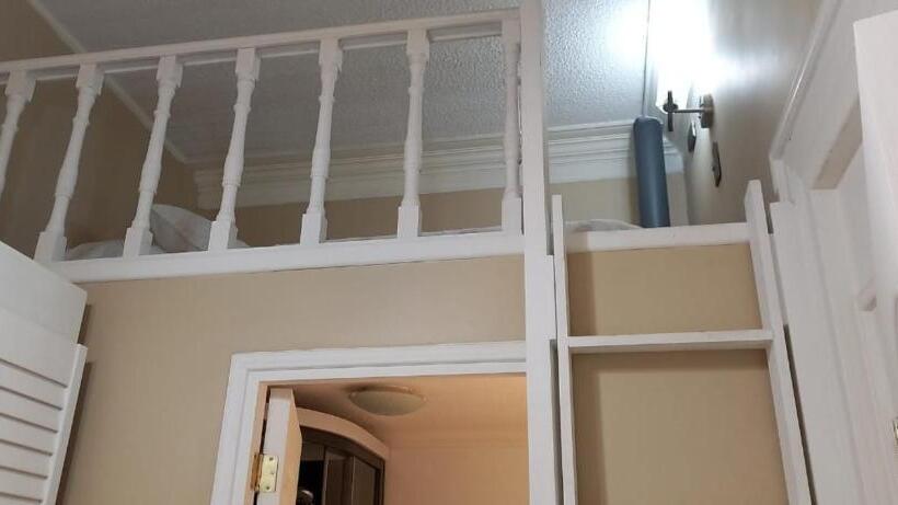 פנסיון Belle Epoque Hostal