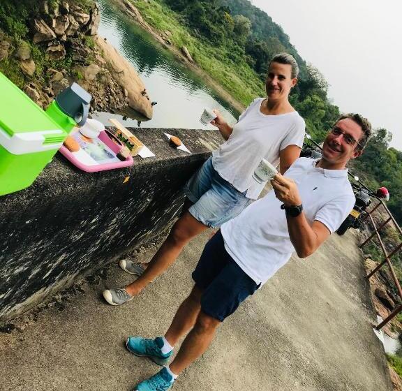 Пансион Charitha Rest