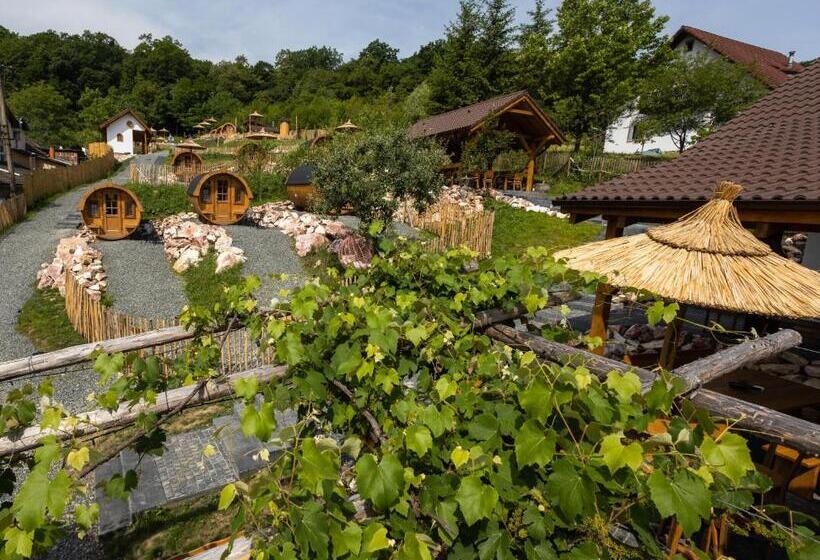 Пансион Complex Butoaiele Transilvaniei   Cazare & Spa   Natura   Relaxare