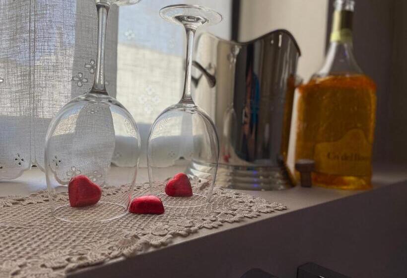 Пансион Dimora Bellini Apartment And Rooms