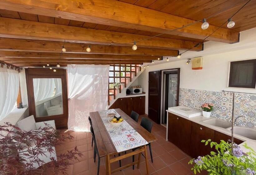 Пансион Dimora Bellini Apartment And Rooms