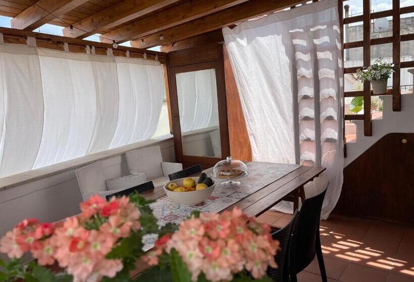 Пансион Dimora Bellini Apartment And Rooms