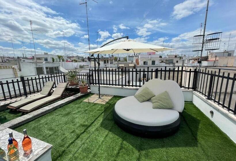 Пансион Dimora Bellini Apartment And Rooms